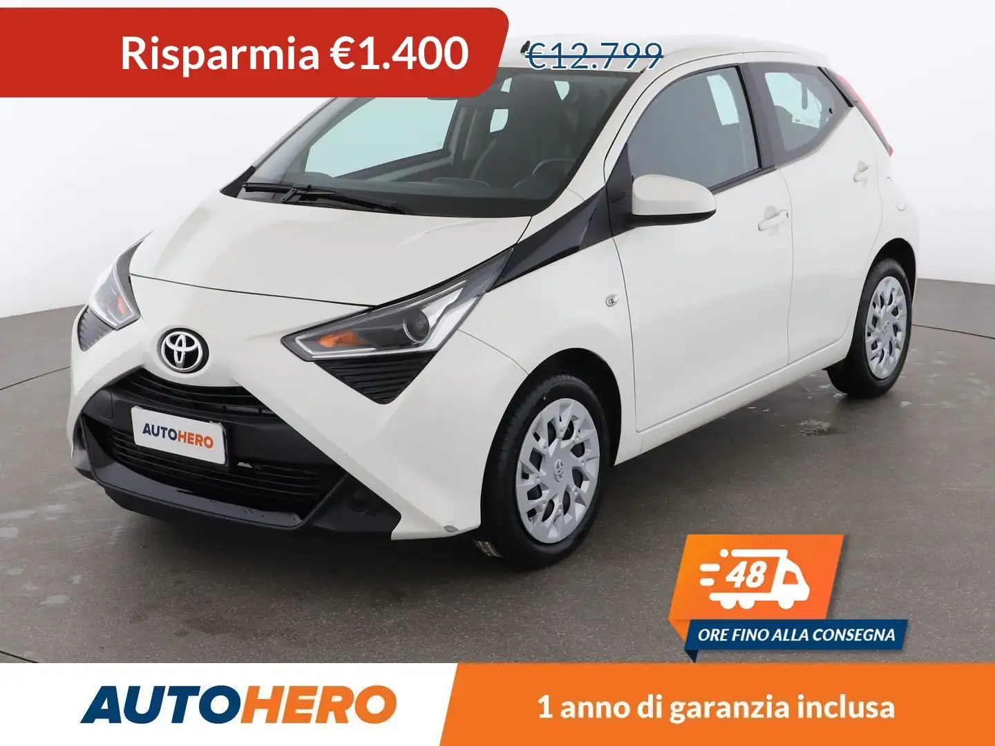Toyota Aygo 1.0-VVT-i X-Play 72 CV Bianco - 1