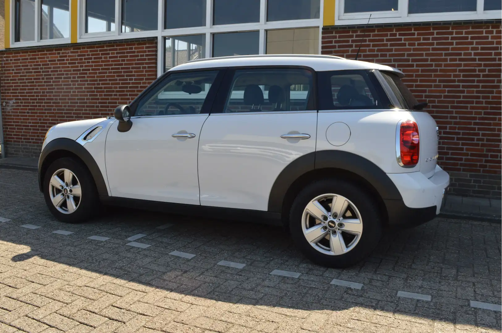 MINI One Countryman Mini 1.6 Clima / Lmv / Hoge zit Blanc - 2