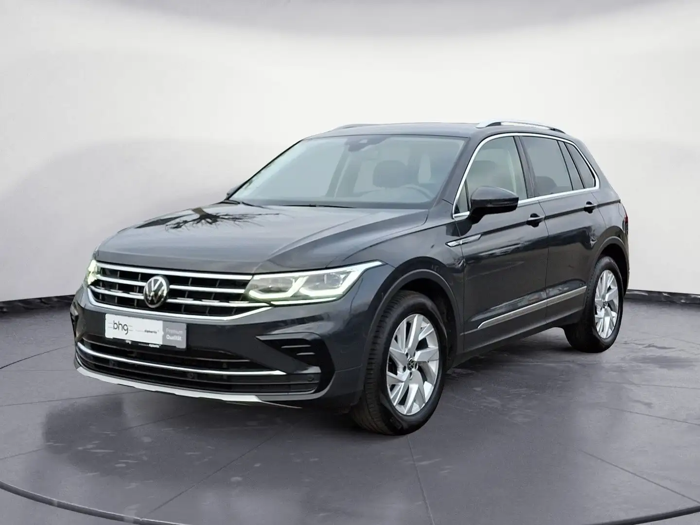 Volkswagen Tiguan Elegance 2,0 TDI SCR DSG AHK BusinessPrem Grau - 2