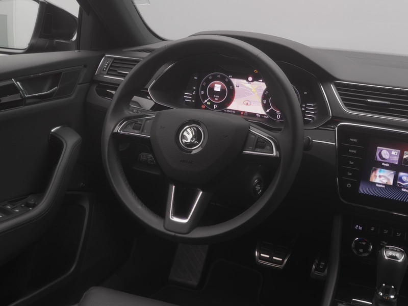 Skoda Superb L&K 2.0TSI 4x4 DSG *DCC*LED*NAVI*ACC*19"* — photo 8