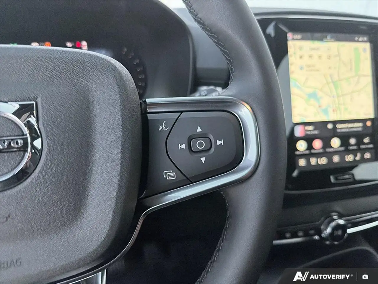 Volvo XC40 снимка Volvo XC40