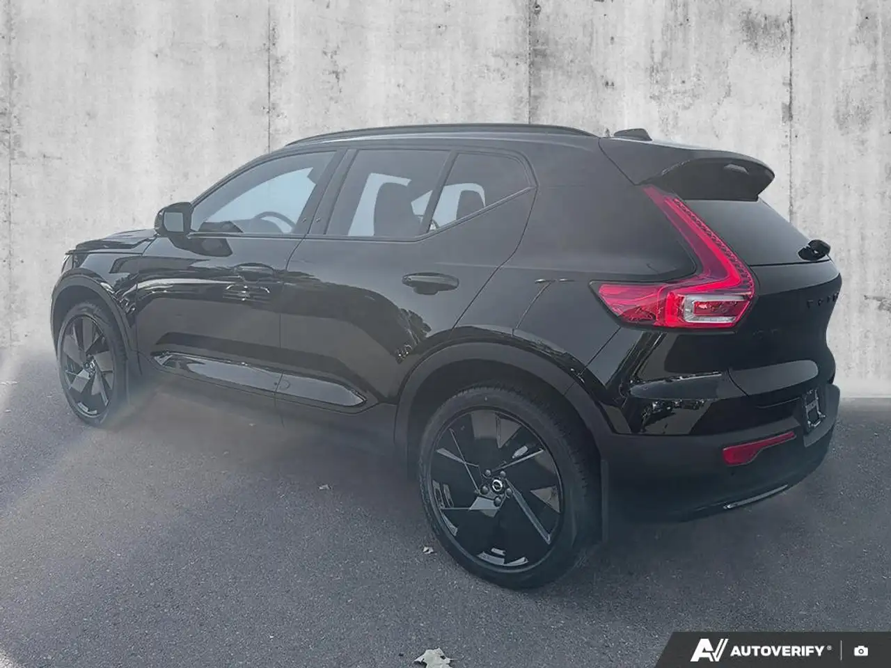 Volvo XC40 снимка Volvo XC40