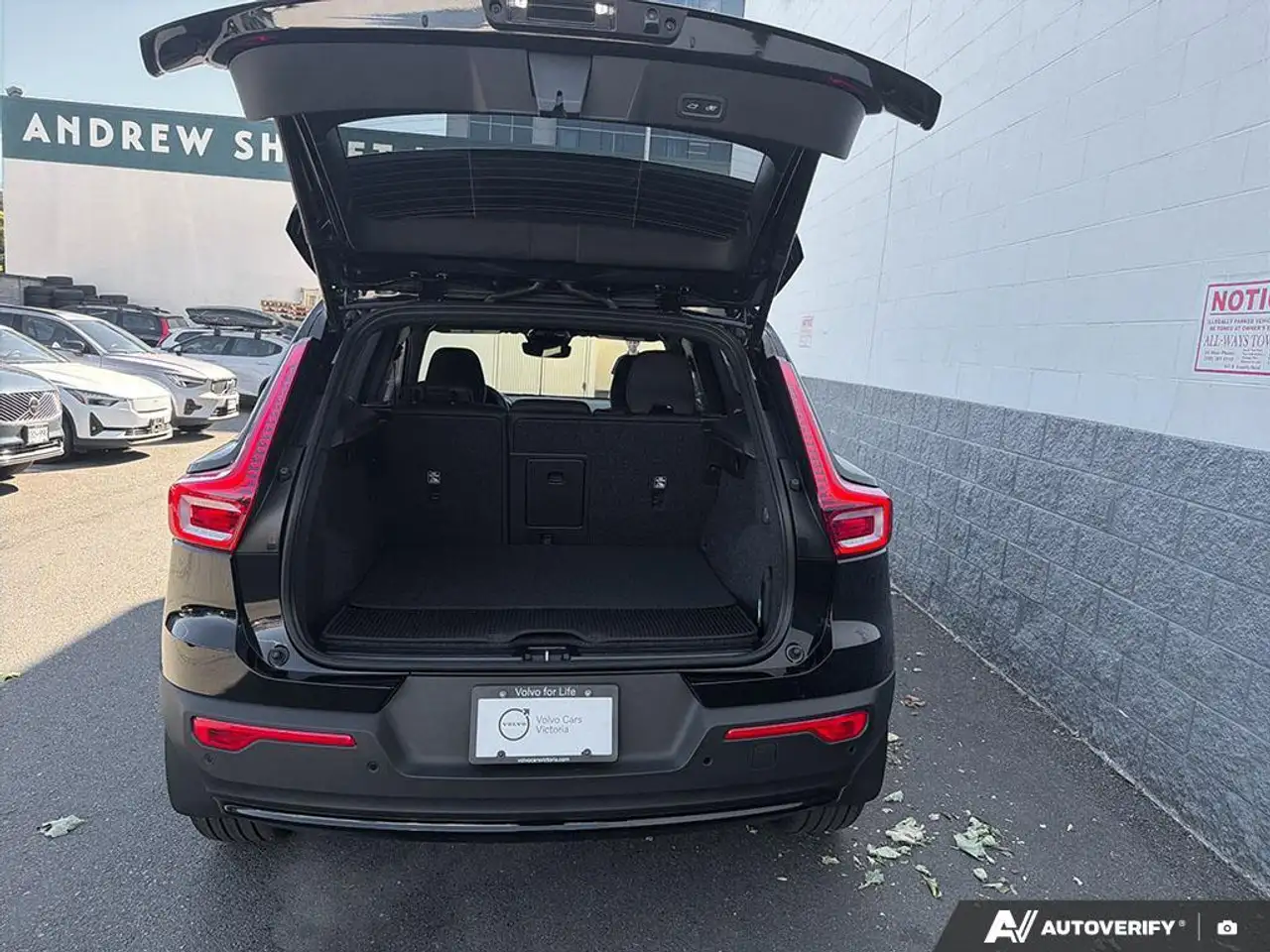 Volvo XC40 снимка Volvo XC40