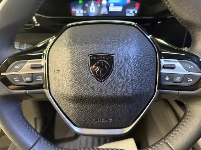 Peugeot 408 view 27