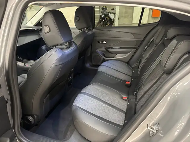 Peugeot 408 view 22