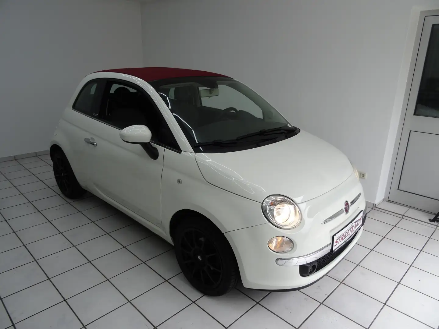 Fiat 500 Lounge Isofix Klima Bluetooth BC Soundsystem Weiß - 2