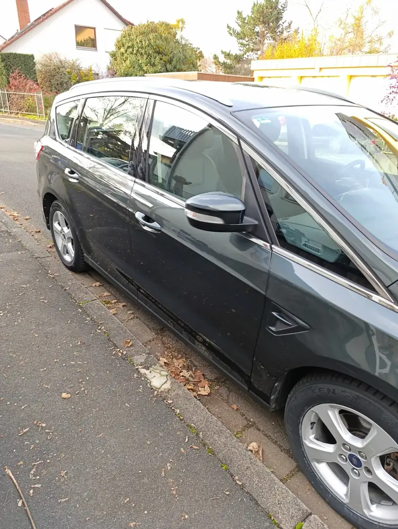 Ford S-Max 2.0 TDCi Allrad Titanium - 1