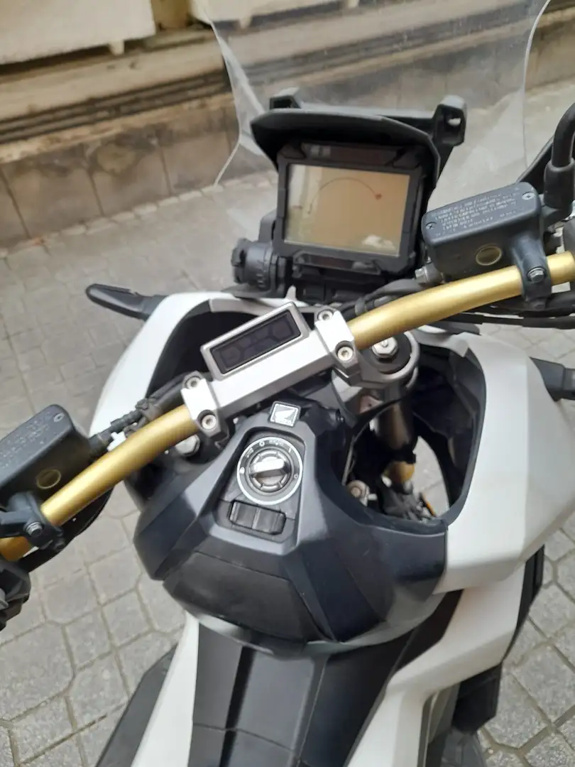 Honda X-ADV TRAVEL EDITION Blanc - 2