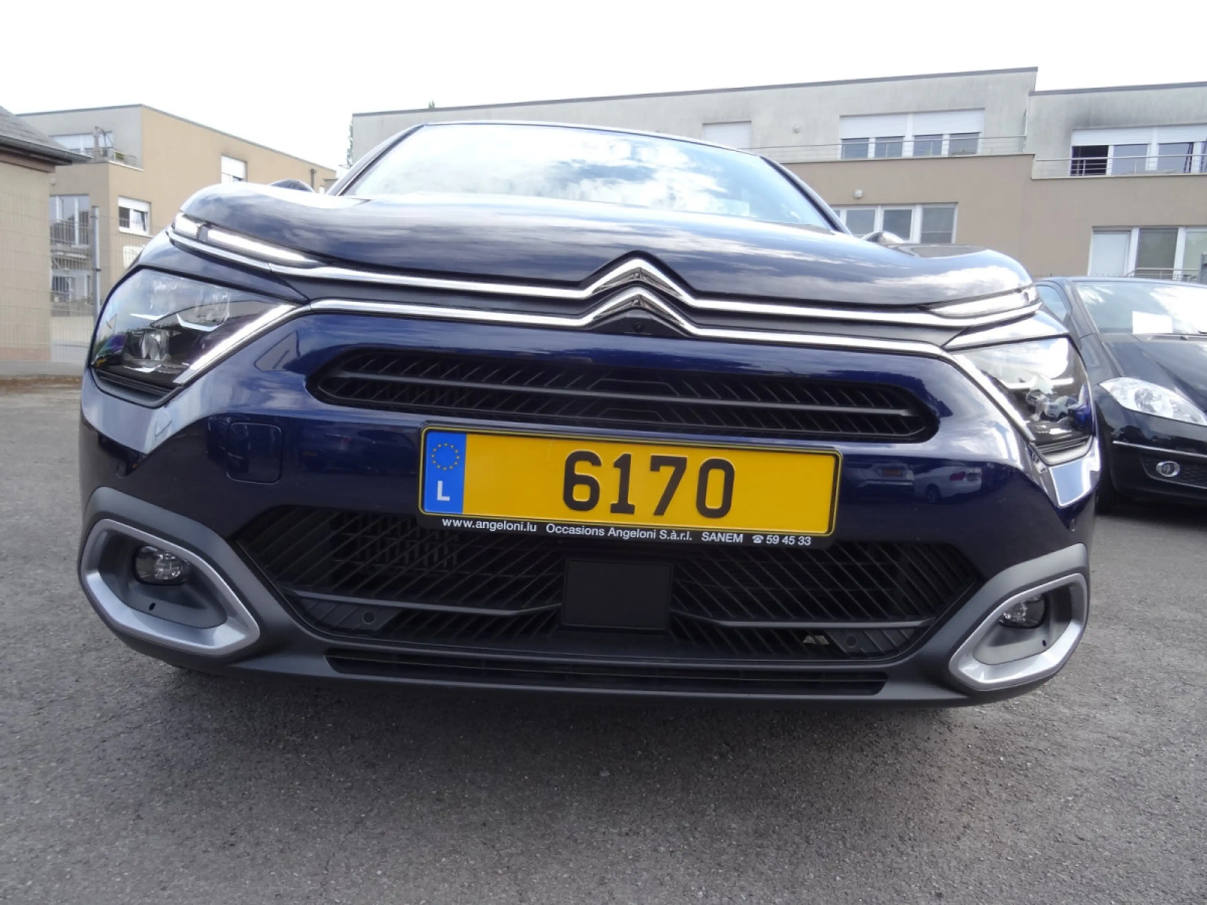 Citroen C4 MAX 1.5 Blue Hdi 130 Automatique — photo 2