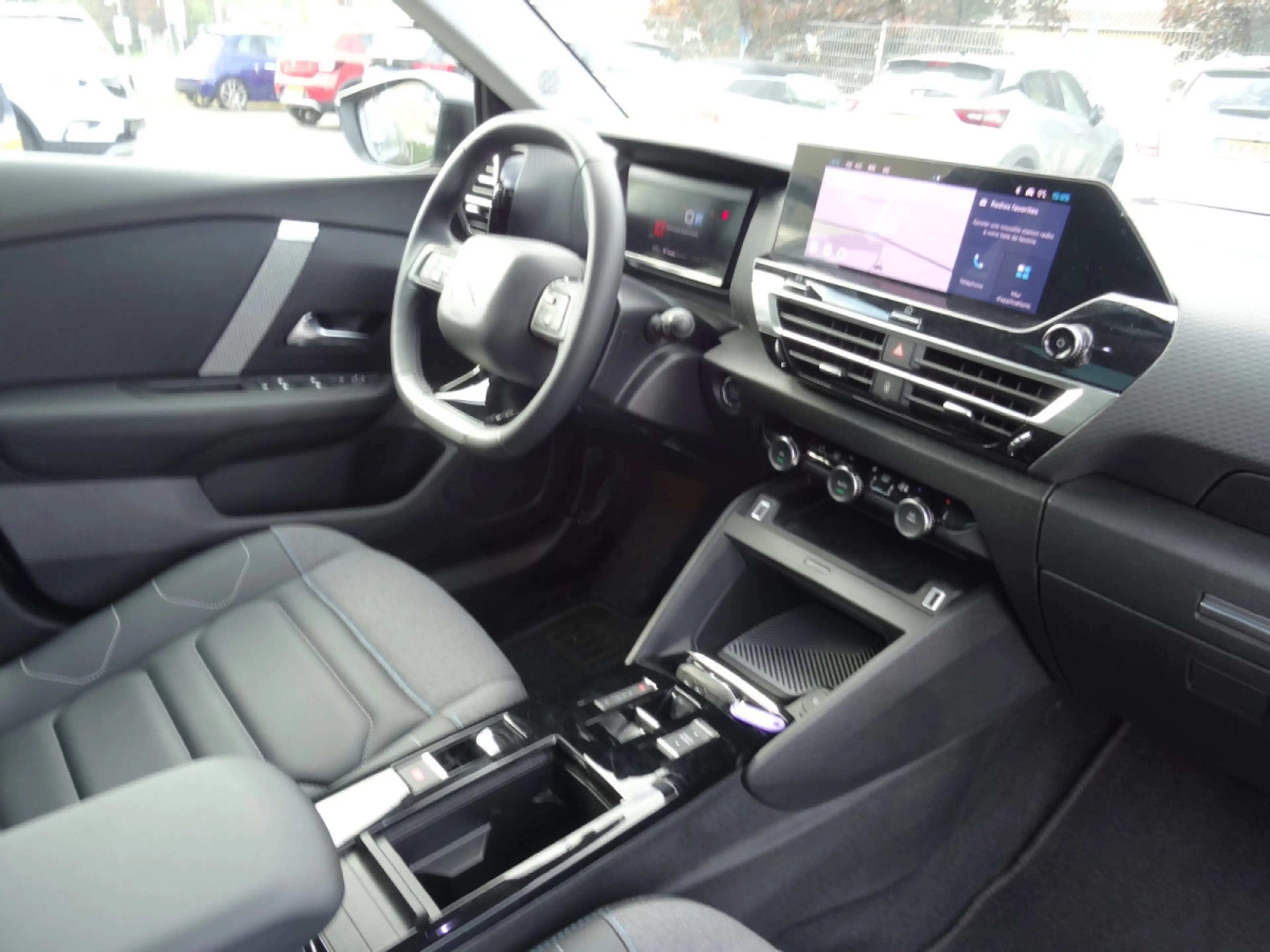 Citroen C4 MAX 1.5 Blue Hdi 130 Automatique — photo 6