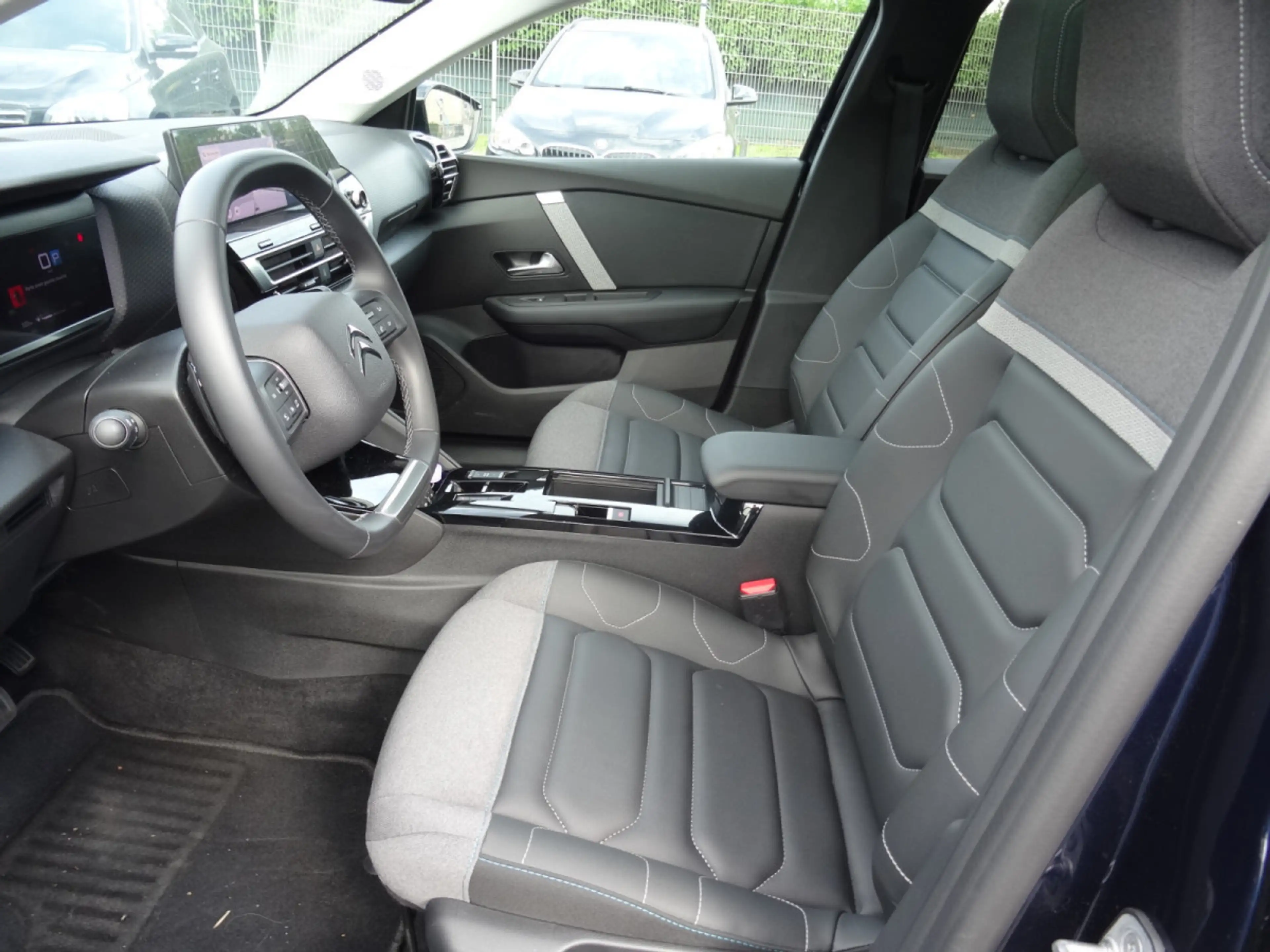 Citroen C4 MAX 1.5 Blue Hdi 130 Automatique — photo 15