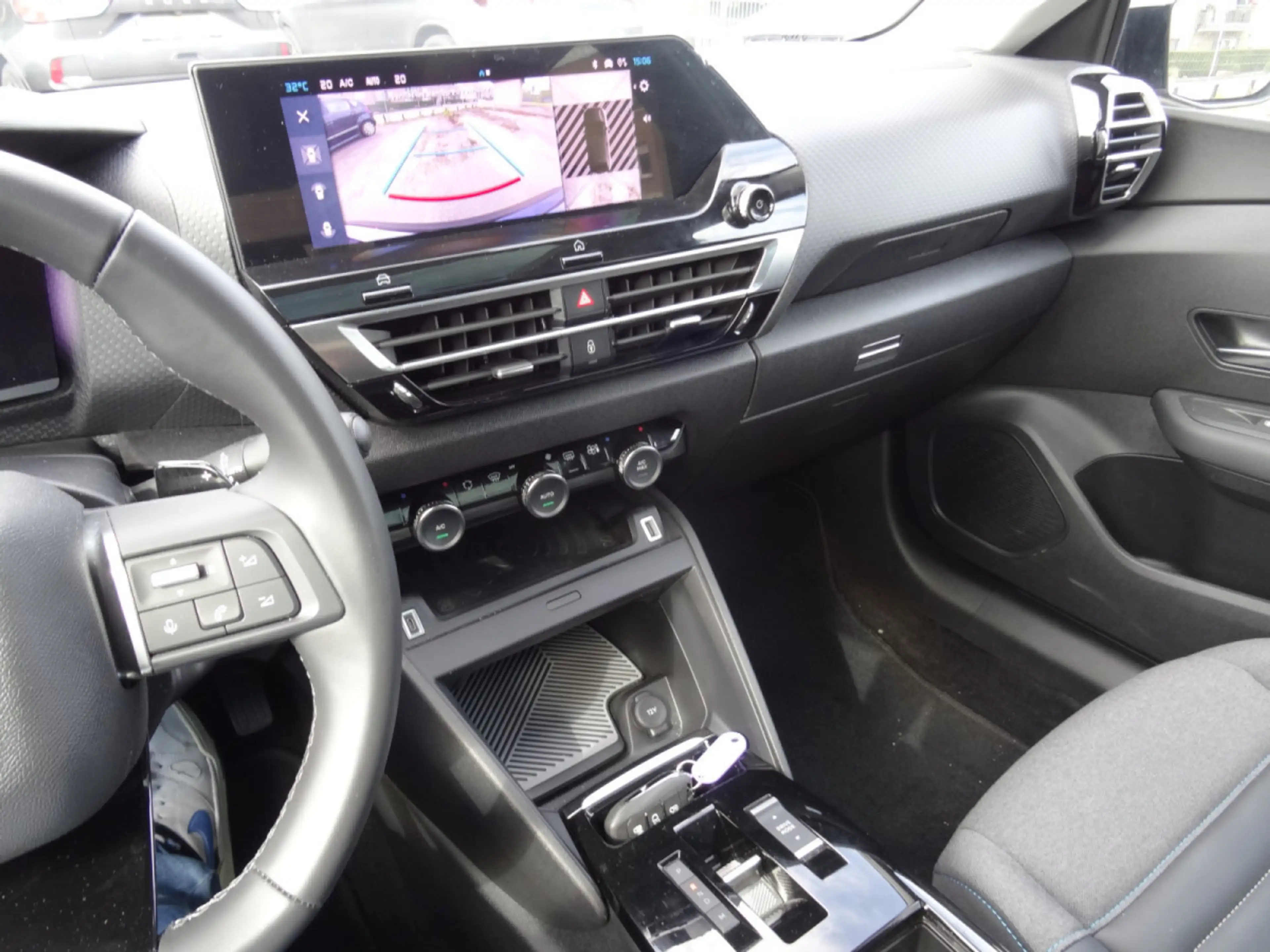 Citroen C4 MAX 1.5 Blue Hdi 130 Automatique — photo 9