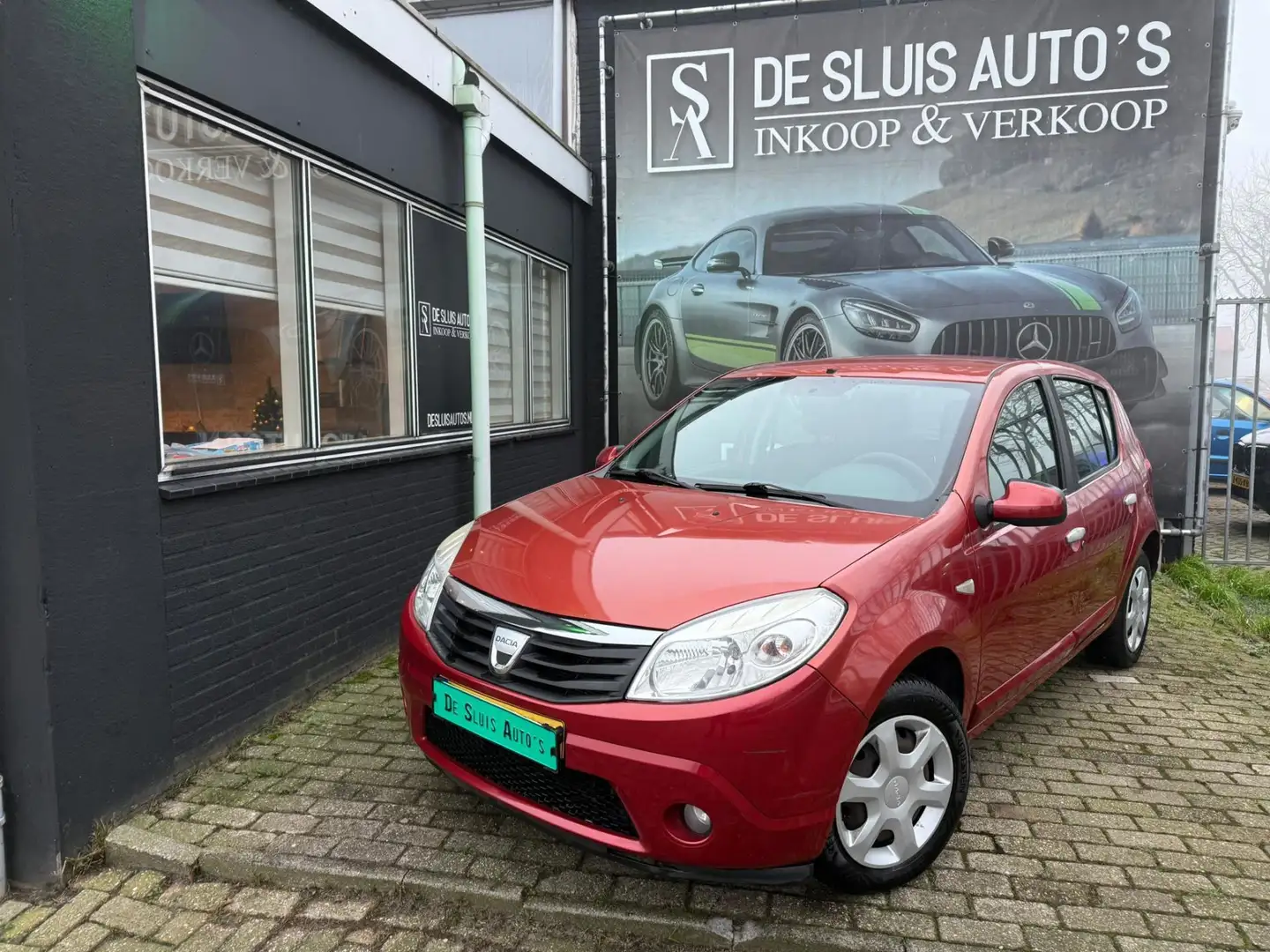 Dacia Sandero 1.6 Lauréate AIRCO NAP Nw Distributieriem Rood - 2