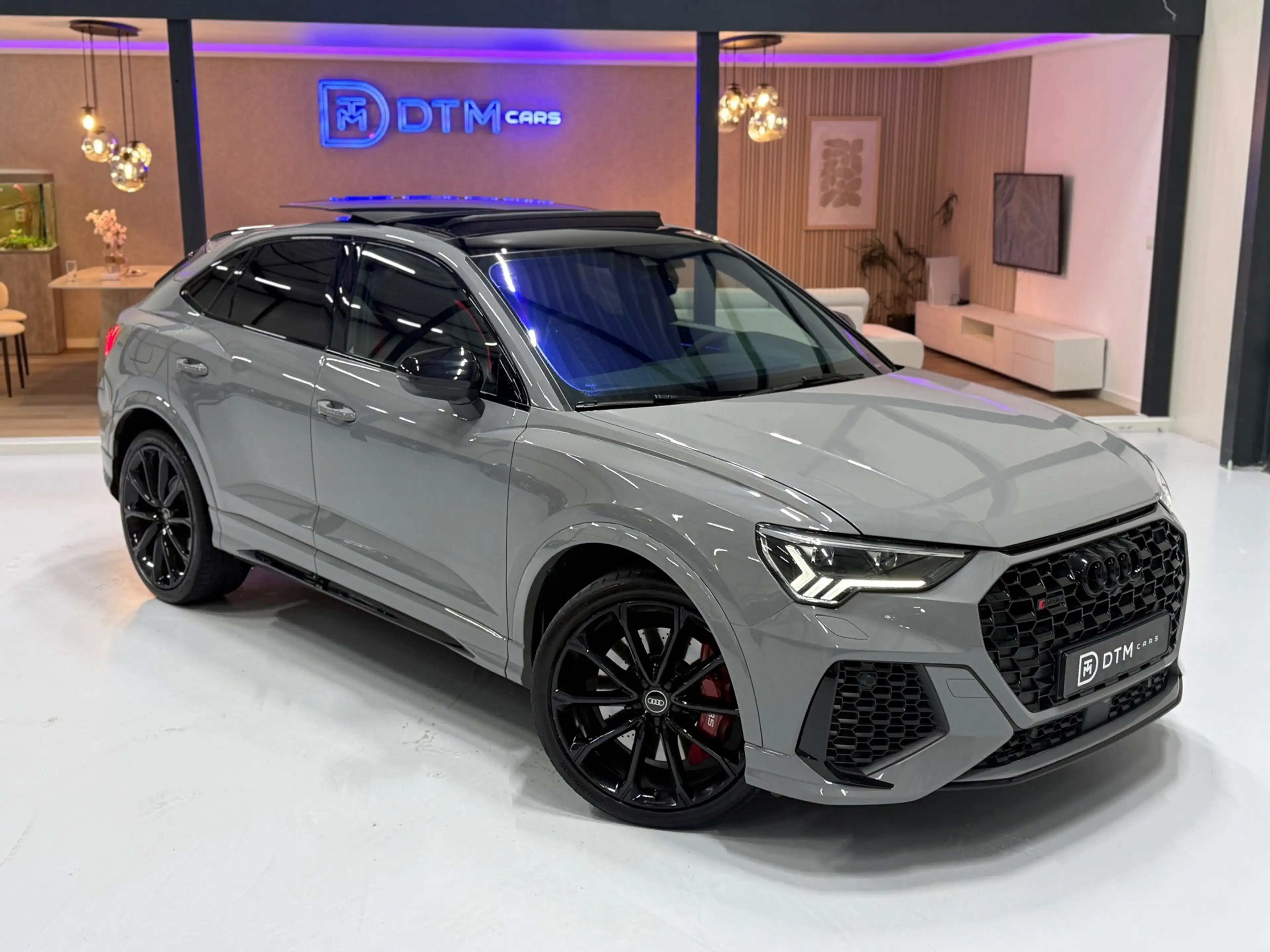 Audi RS Q3 Sportback 2.5 TFSI QUATTRO|Pano | Nardo Grey | Mat — photo 12
