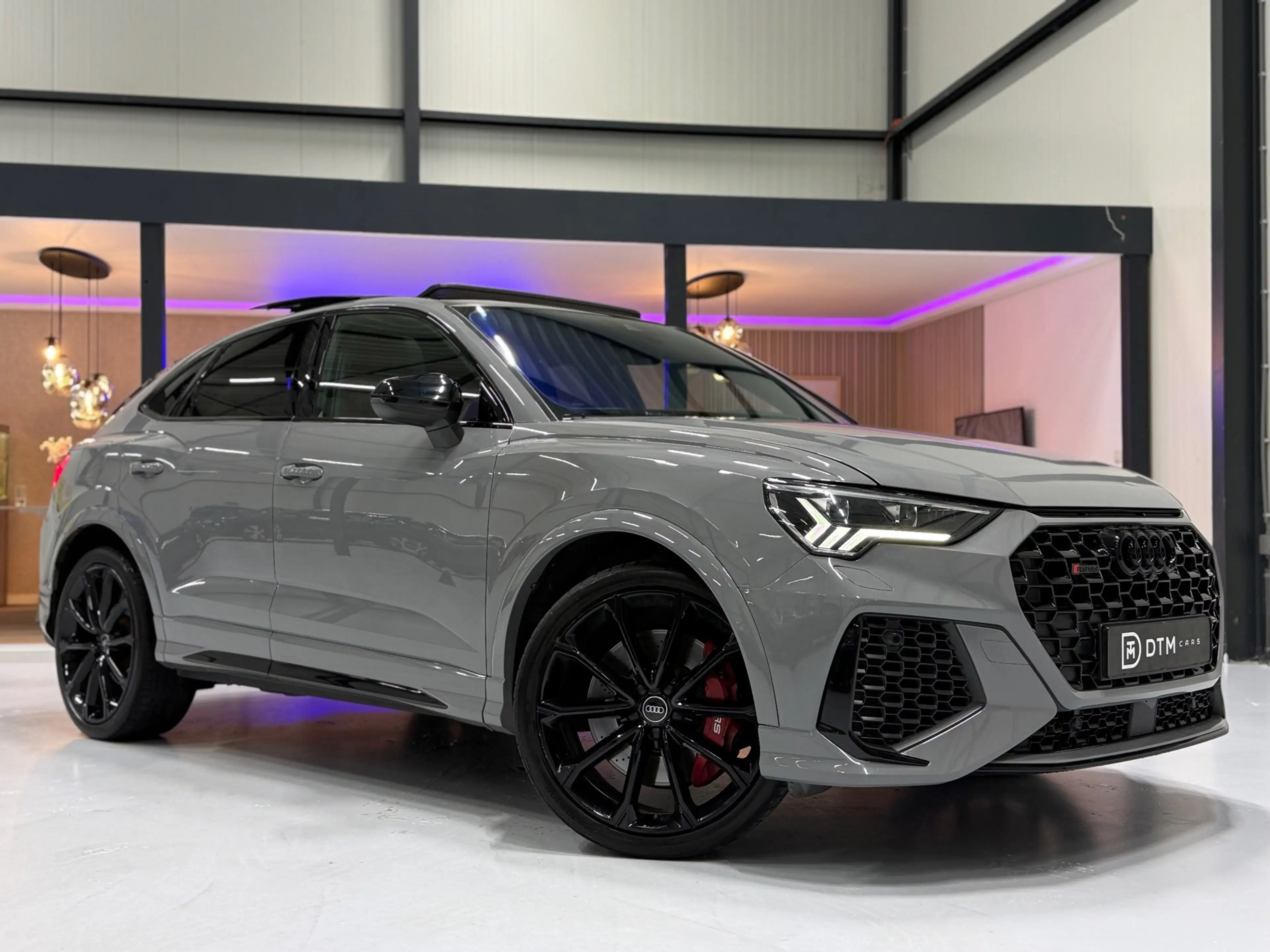 Audi RS Q3 Sportback 2.5 TFSI QUATTRO|Pano | Nardo Grey | Mat — photo 3