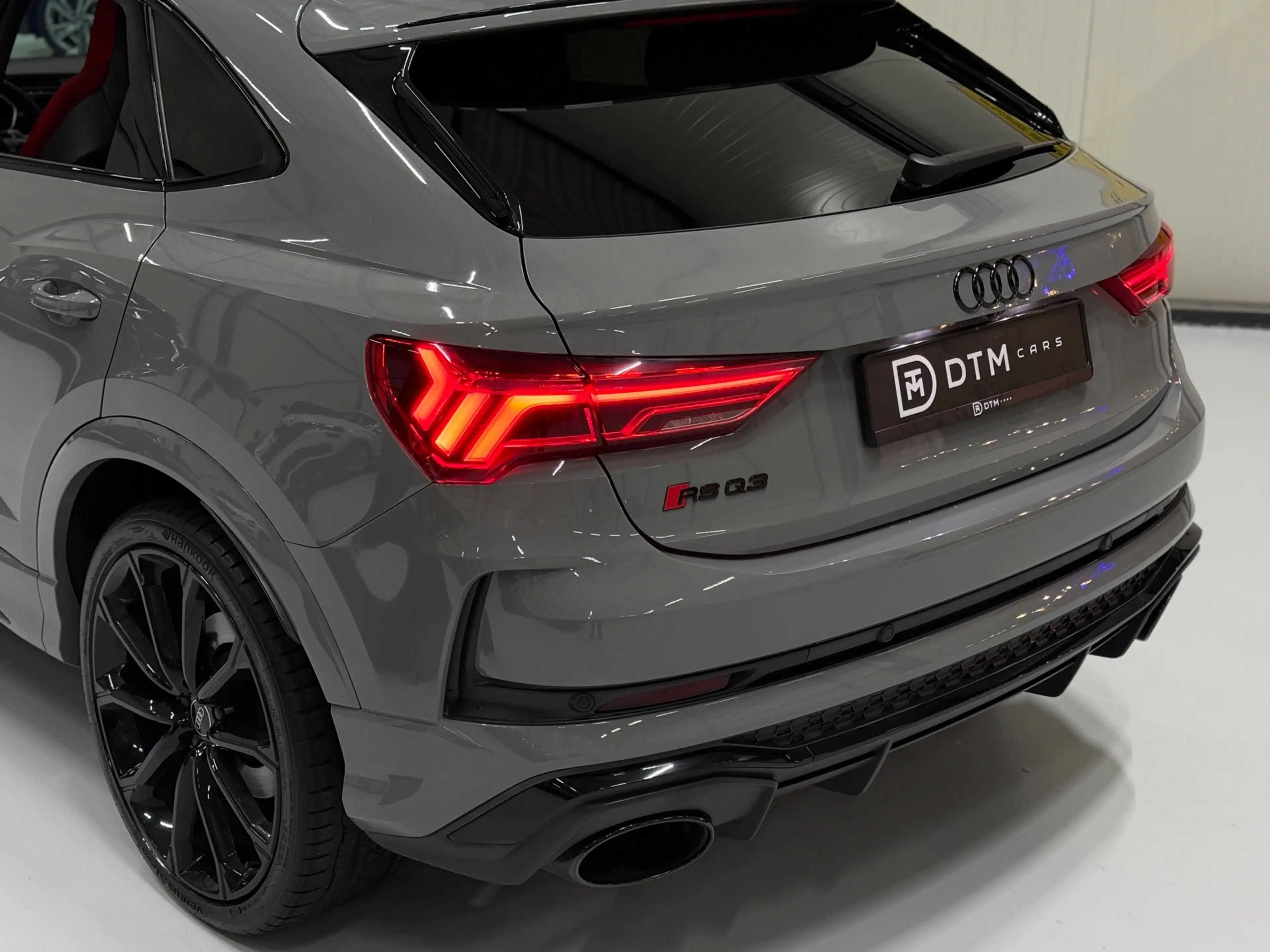 Audi RS Q3 Sportback 2.5 TFSI QUATTRO|Pano | Nardo Grey | Mat — photo 9