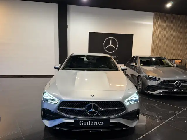 Mercedes-Benz CLA 250 250e 8G-DCT