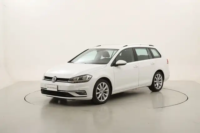 2020 Volkswagen Golf in White for sale