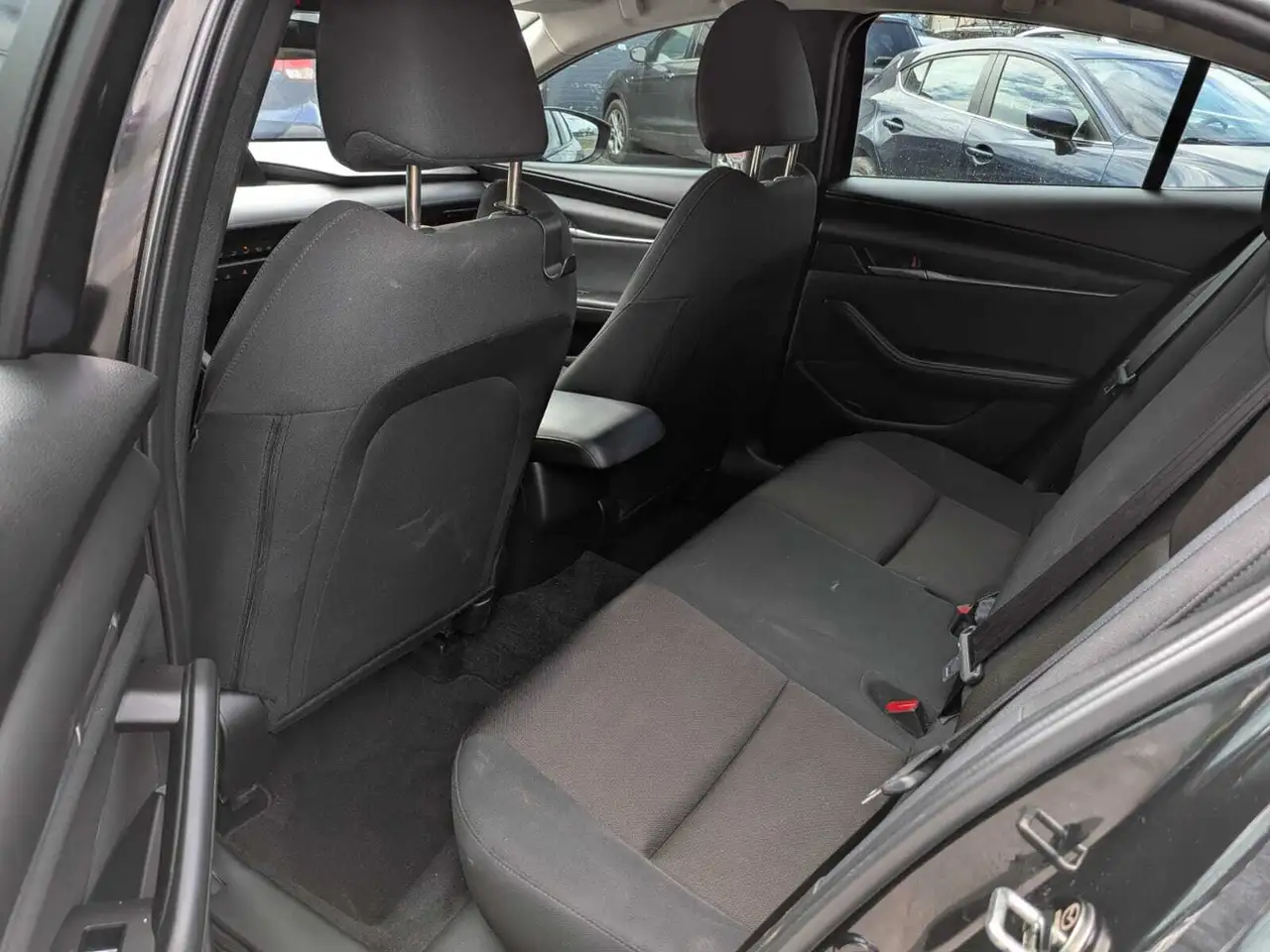Mazda 3 снимка Mazda 3