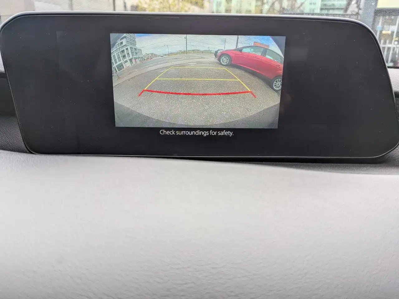 Mazda 3 снимка Mazda 3