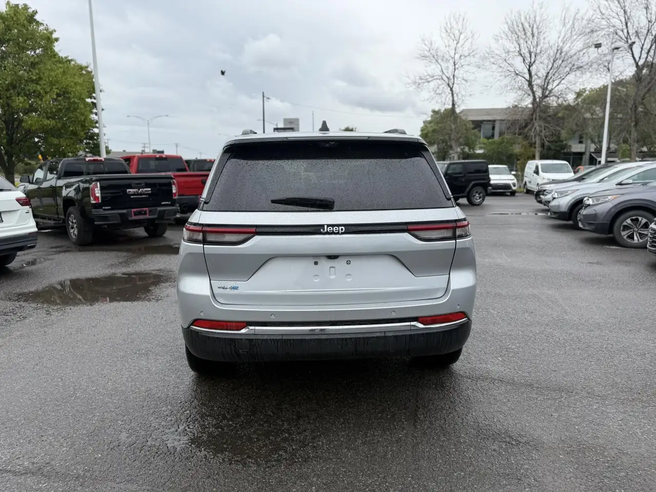 Jeep Grand Cherokee снимка Jeep Grand Cherokee