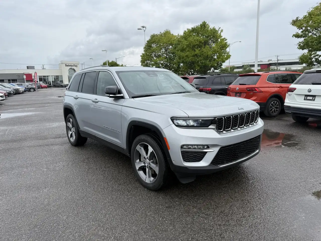 Jeep Grand Cherokee снимка Jeep Grand Cherokee
