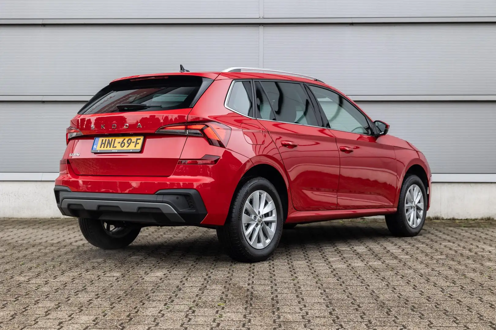 Skoda Kamiq 1.0 TSI 115pk DSG Business Edition App connect | C Rood - 2