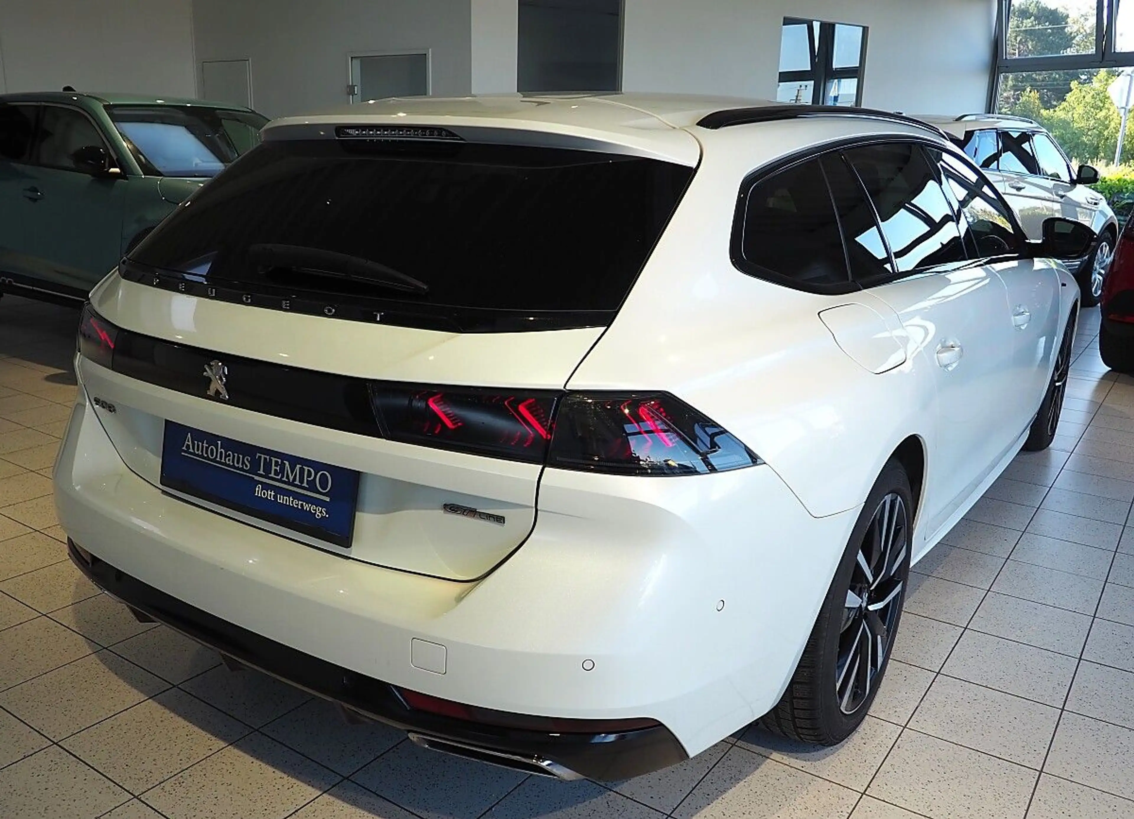 Peugeot 508 1,5 BlueHDi 130 EAT8 S&S GT Line Aut. -- Automat — photo 7