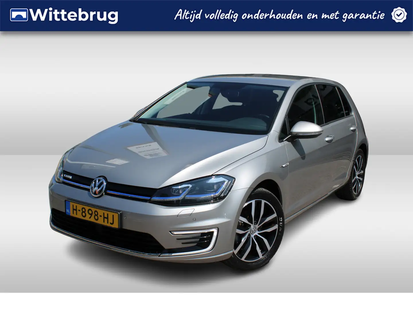 Volkswagen e-Golf E-DITION 136pk / Donker Glas / Navigatie / LED kop Gris - 1