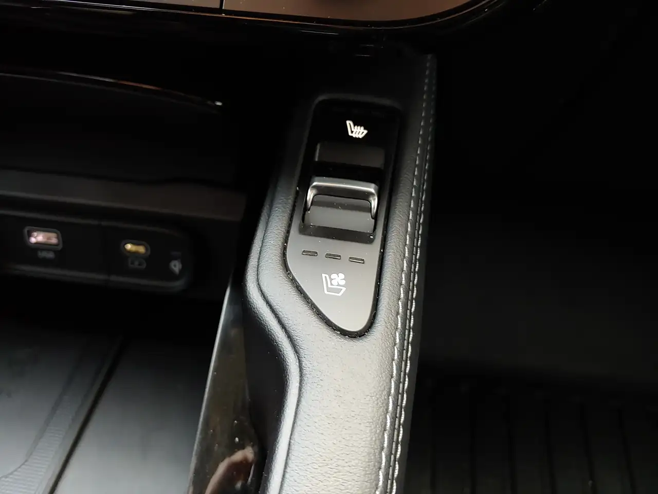 Kia Telluride снимка Kia Telluride