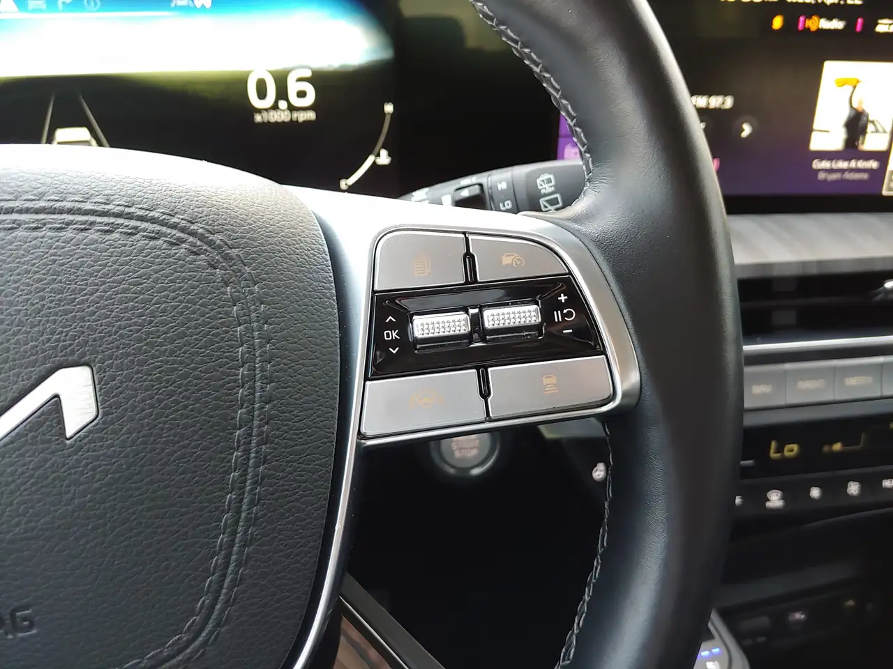 Kia Telluride снимка Kia Telluride