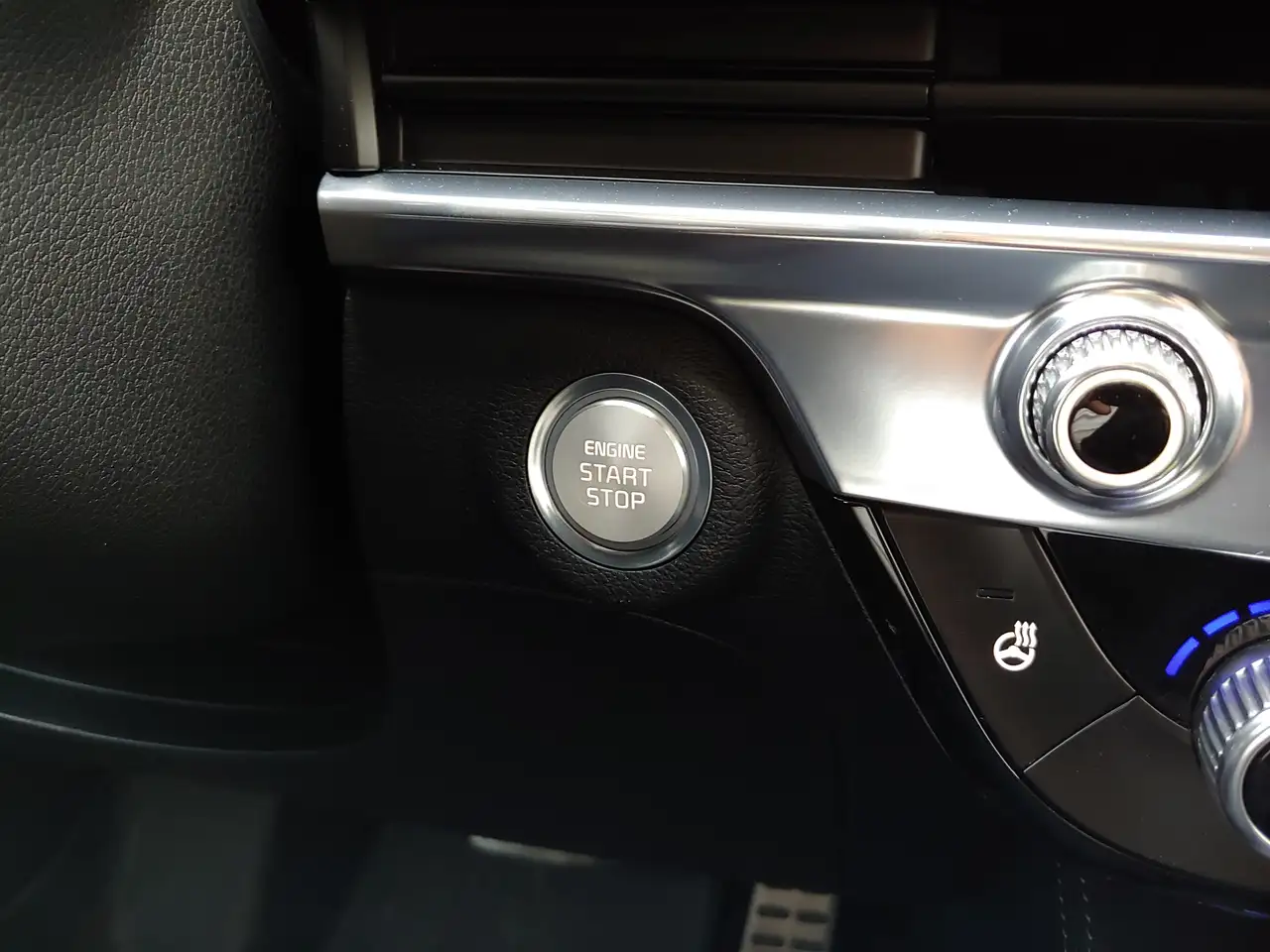 Kia Telluride снимка Kia Telluride