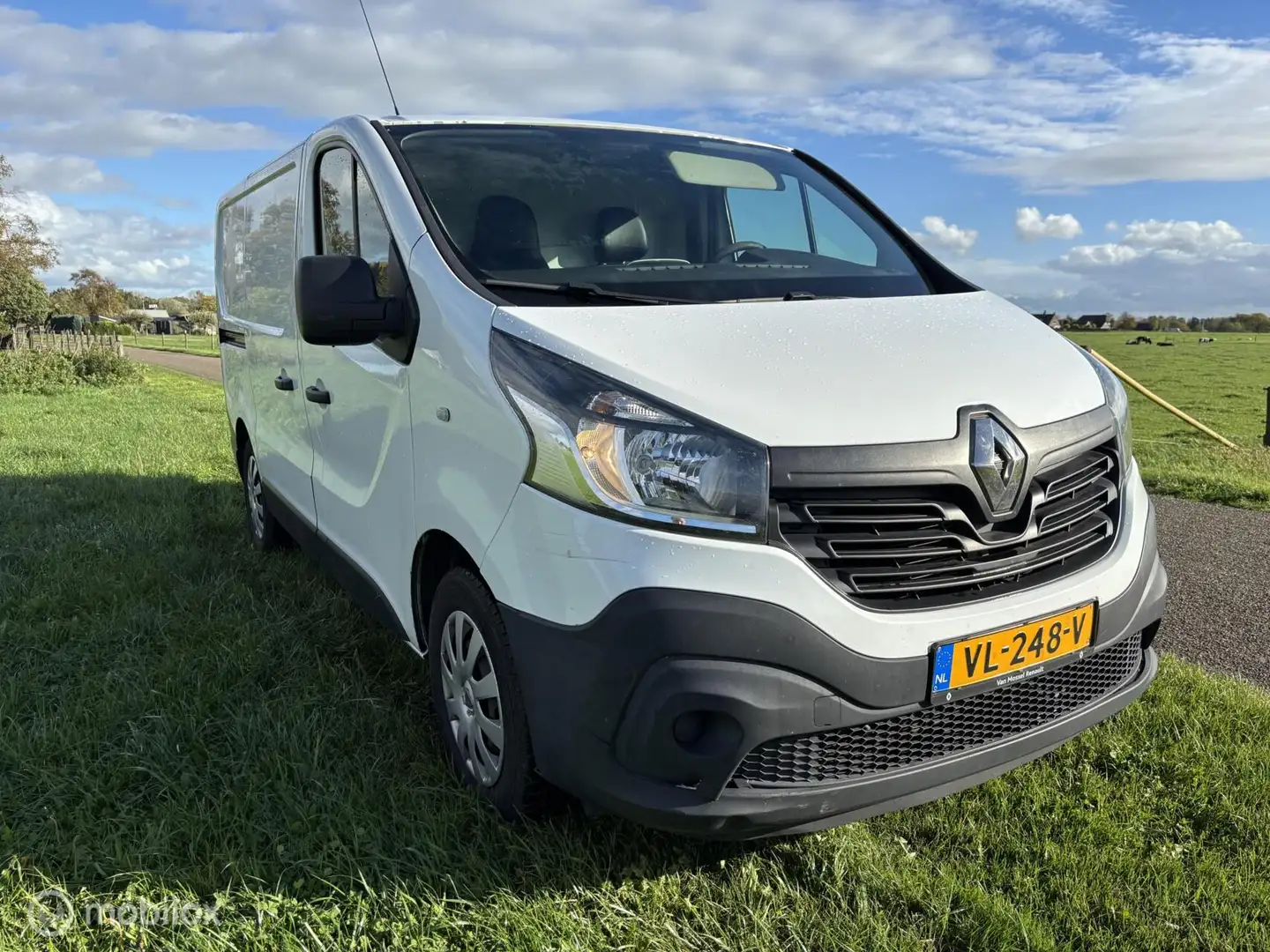 Renault Trafic bestel 1.6 dCi T27 L1H1 Turbo2 Energy NAVI AIRCO A Blanc - 2