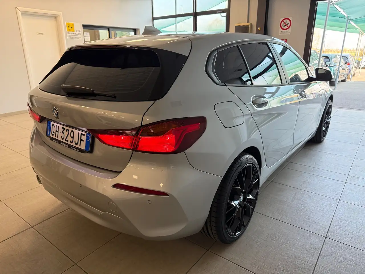 BMW 116 116d 5p. Business Advantage, миниатюра 4