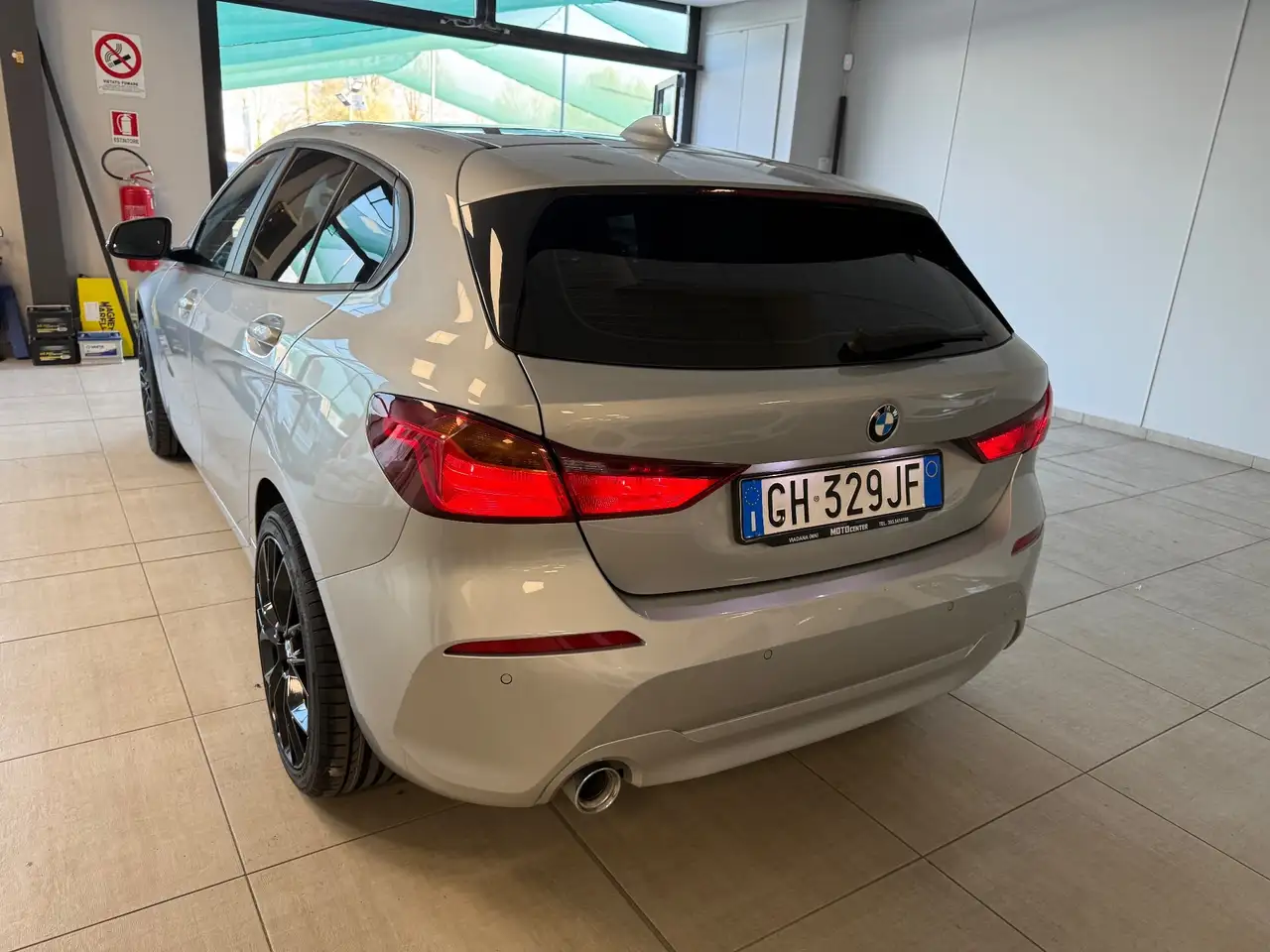 BMW 116 116d 5p. Business Advantage, миниатюра 3