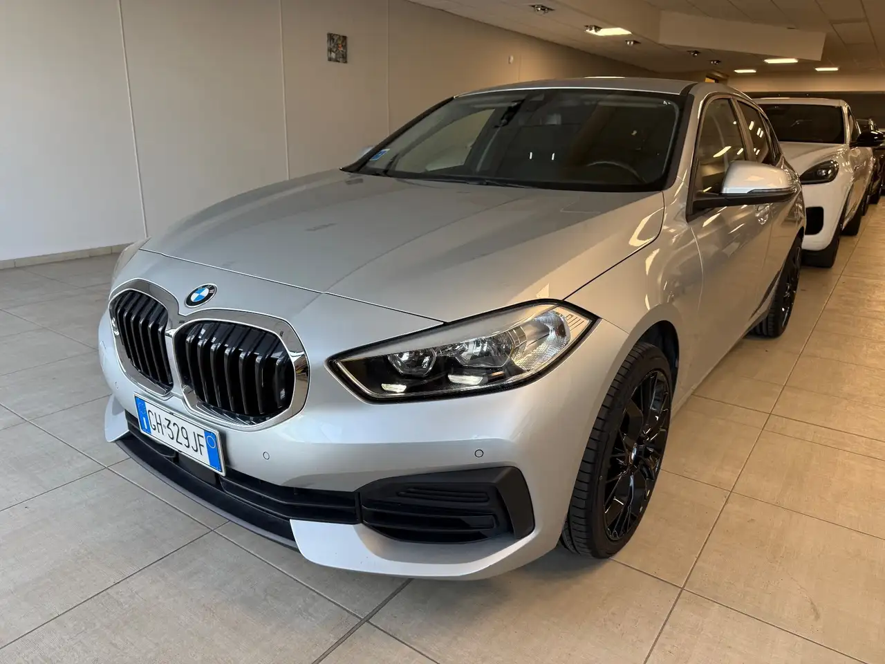 BMW 116 116d 5p. Business Advantage