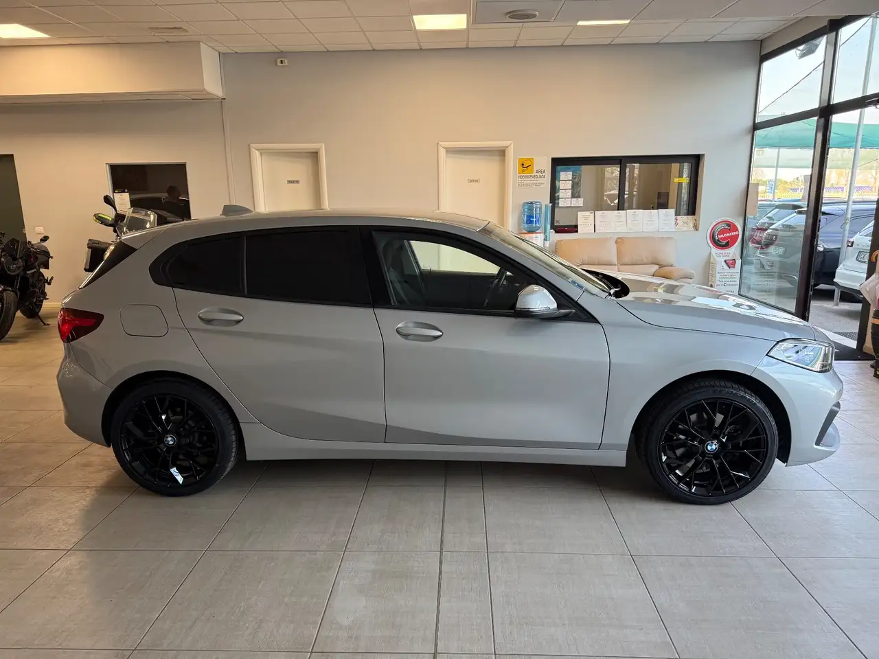 BMW 116 116d 5p. Business Advantage, миниатюра 5