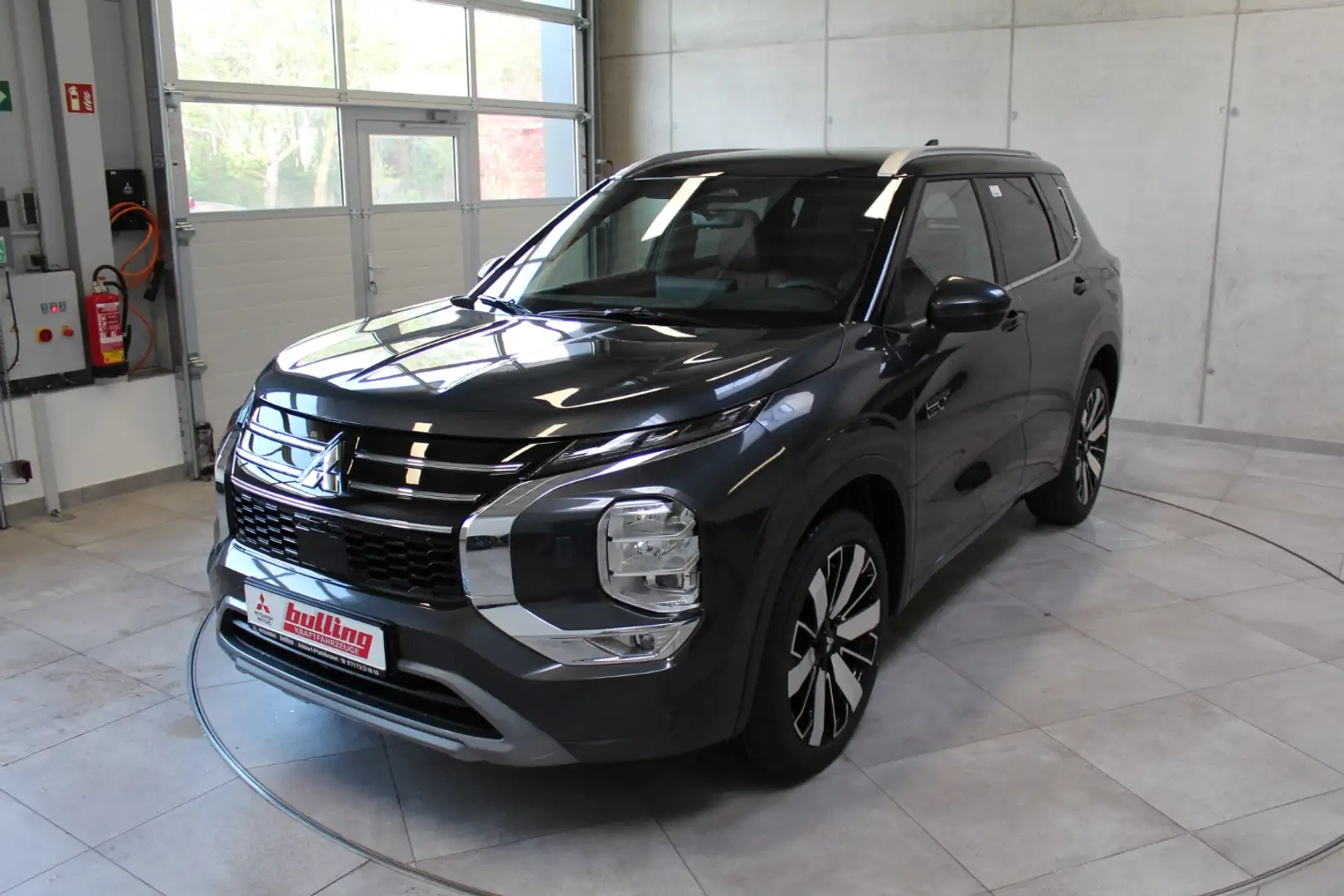 Mitsubishi Outlander 2.4L PHEV TOP Luxury-Paket 2-Farb Gris - 2