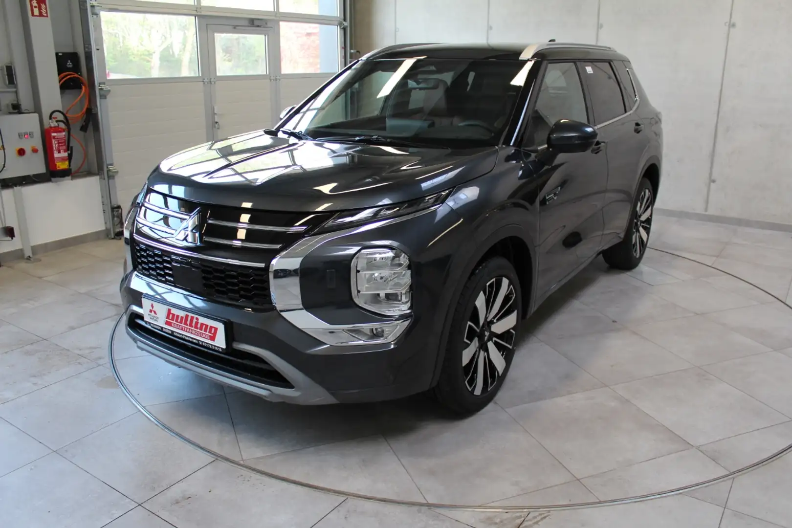 Mitsubishi Outlander 2.4L PHEV TOP Luxury-Paket 2-Farb Gris - 1