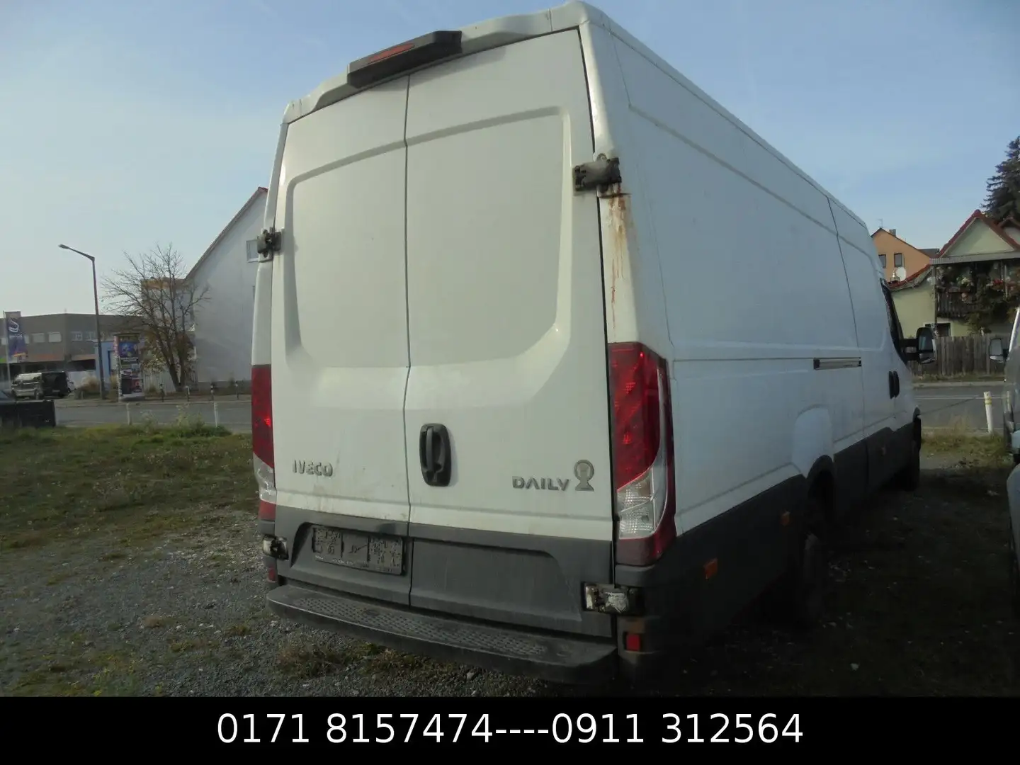 Iveco Daily Kasten HKa 35 S ... V Radstand 4100 Weiß - 2