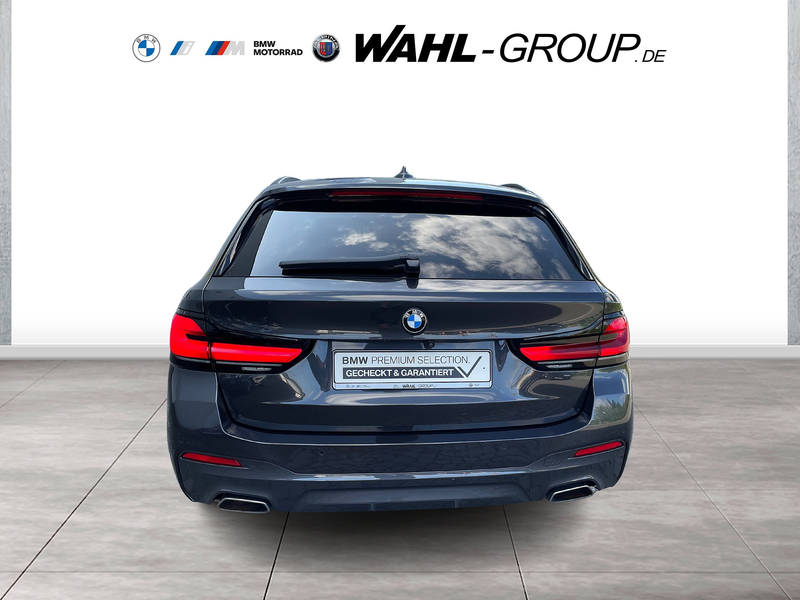 BMW 540 d xDrive Touring — photo 3