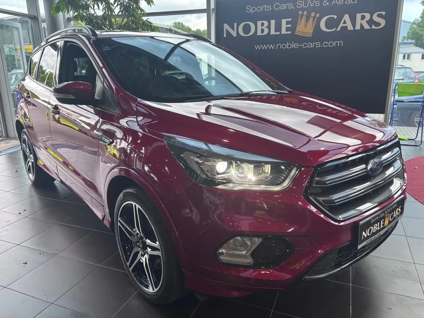 Ford Kuga ST-Line Allrad SONY XENON NAVI Rouge - 1