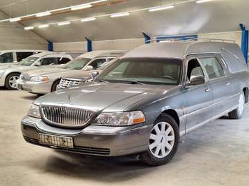 LEICHENWAGEN-CORBILLARD