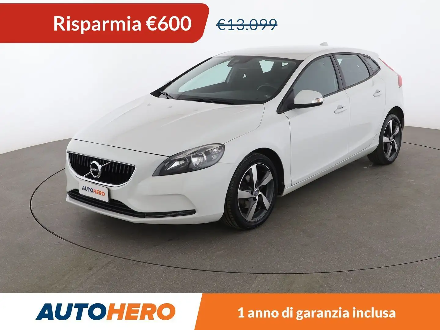 Volvo V40 2.0 D2 Kinetic Blanc - 1