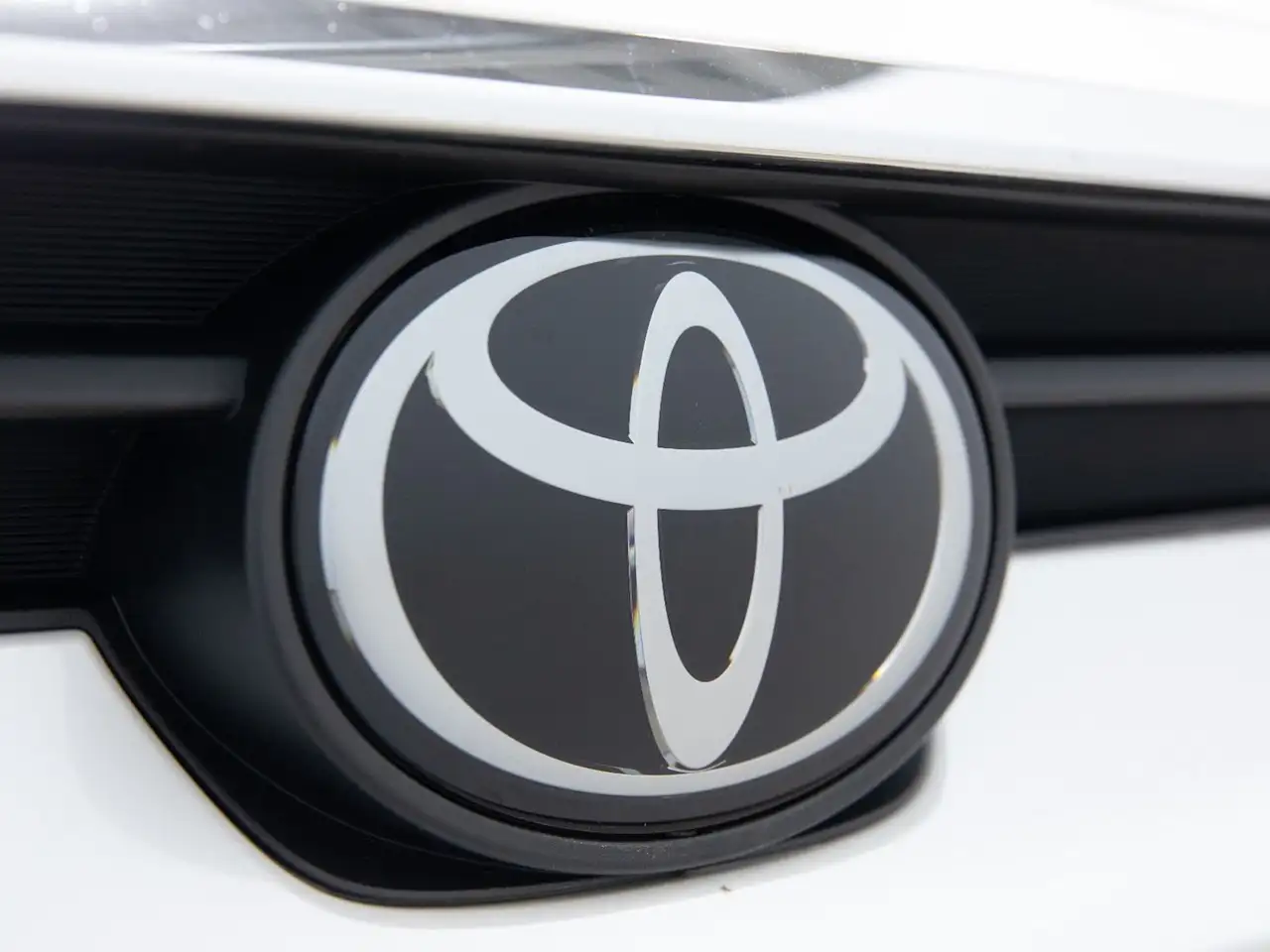 Toyota Grand Highlander fotografie Toyota Grand Highlander