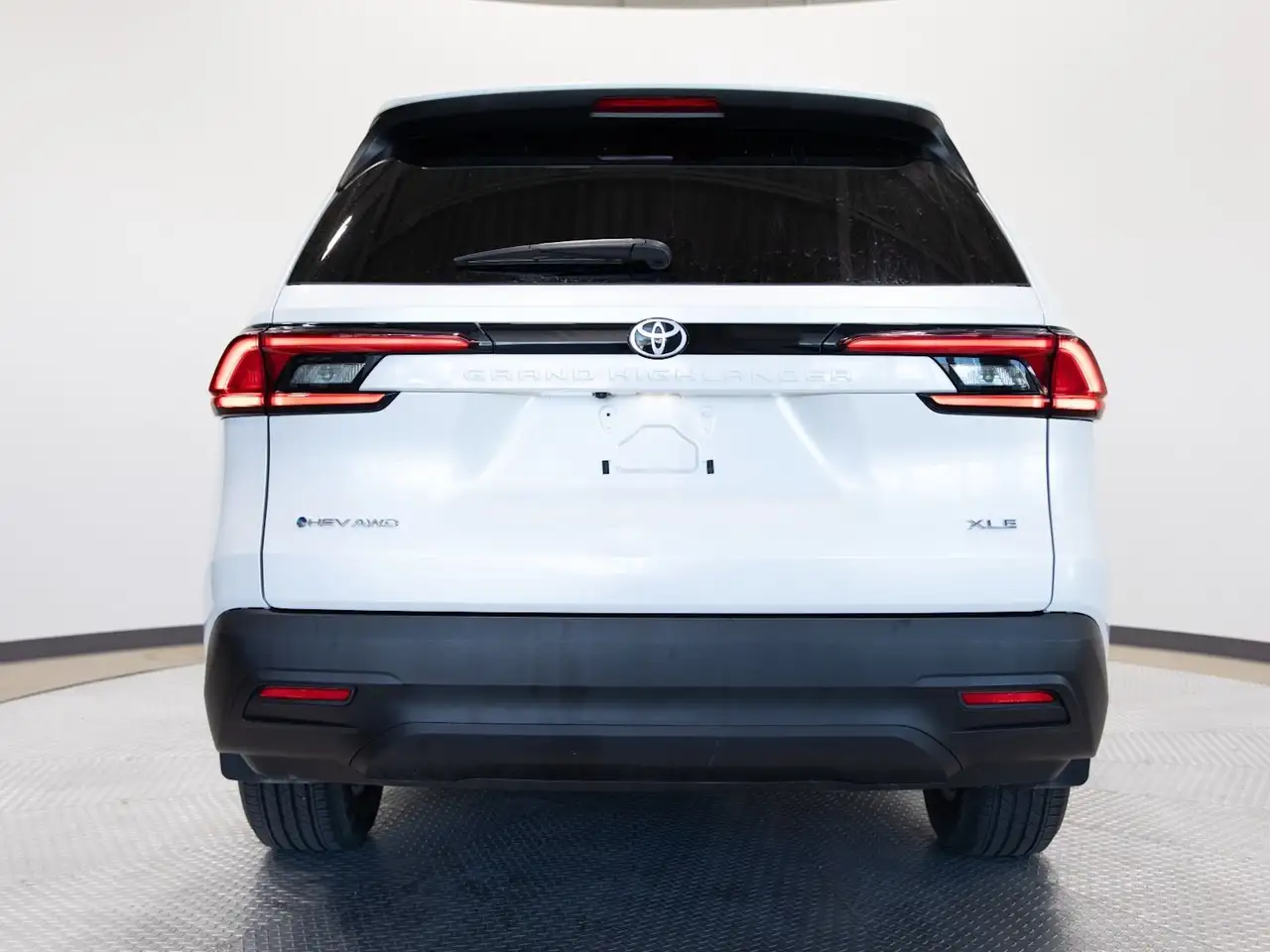 Toyota Grand Highlander fotografie Toyota Grand Highlander