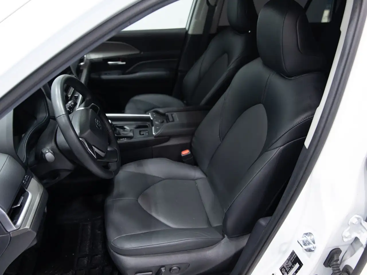 Toyota Grand Highlander fotografie Toyota Grand Highlander