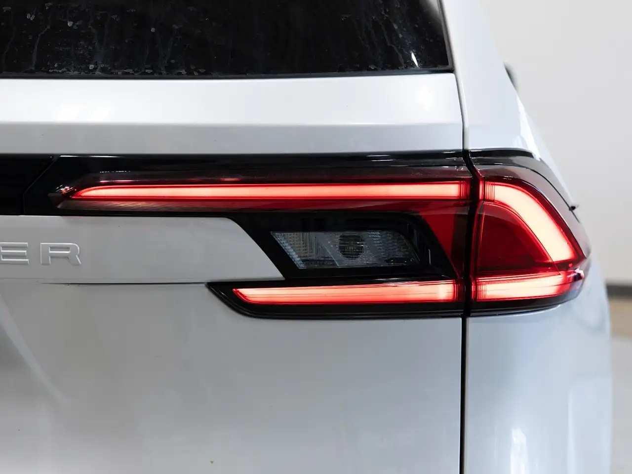 Toyota Grand Highlander fotografie Toyota Grand Highlander