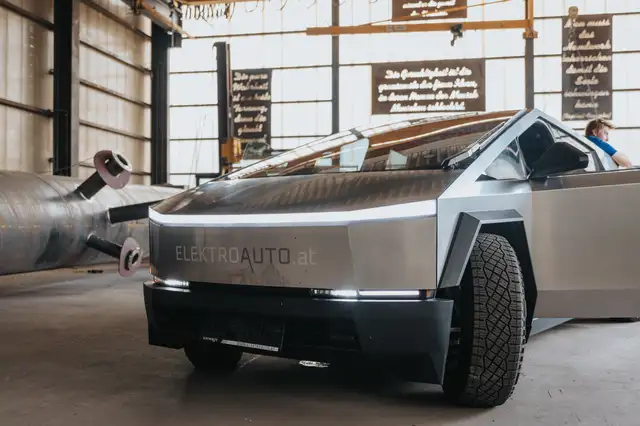 Tesla Cybertruck Cybertruck neu 2026. Preis inkl. EU Zulassung