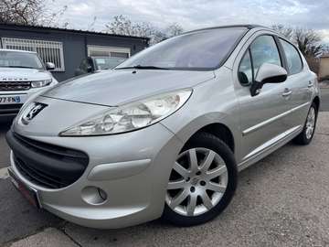 1.6HDi 90CH Exécutive Pack 5p